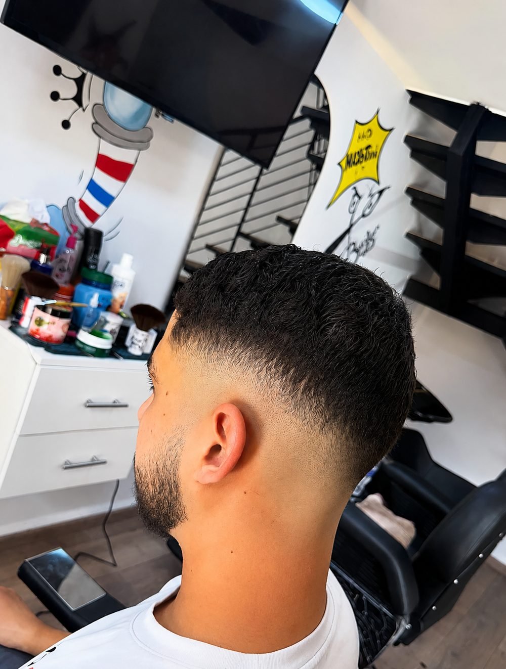 Dégradé propre finition nette, coupe homme Marrakech